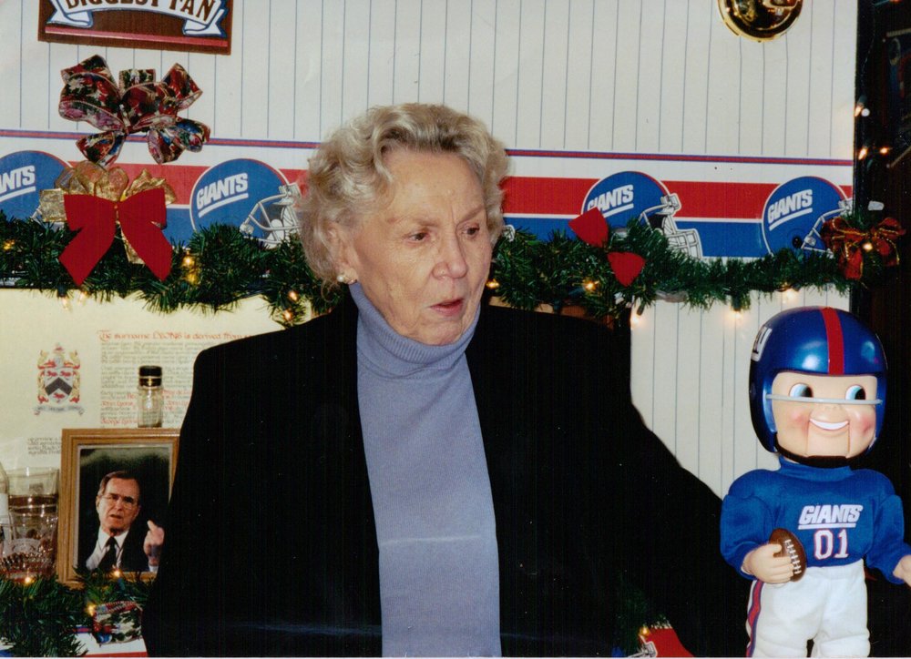 Mary Lyons