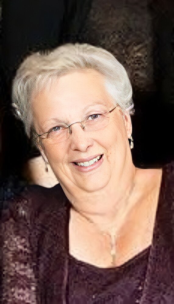 Linda Woolf